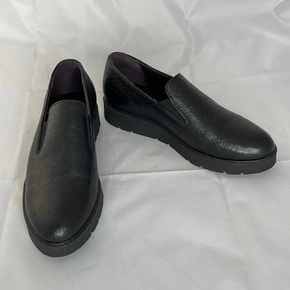 BOS. & CO Loafers Black Leather Floral Embossed Leather Slip On Size 37 - Picture 11 of 11